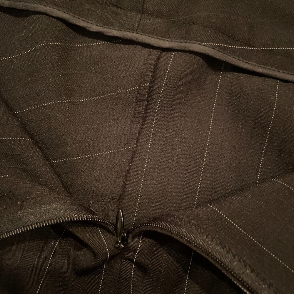 Bisou Bisou Women’s layer ruffle pinstripe asymmetrical suit skirt Business 10P - Picture 9 of 10